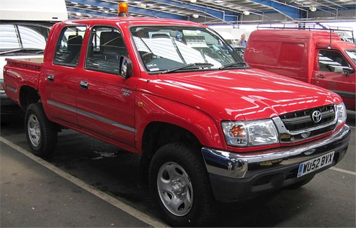 2000 toyota hilux review #6