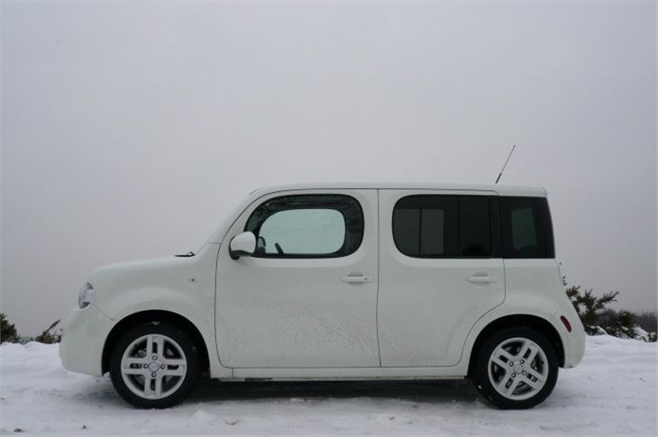 2010 Nissan cube road test #8