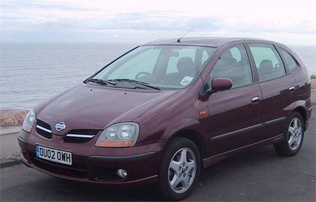 Nissan almera 1999 road test #4