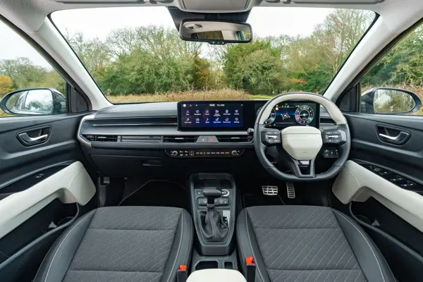 Kia Stonic: interior