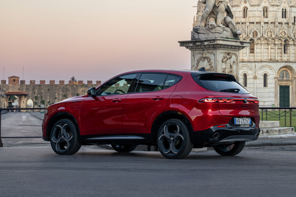 Alfa Romeo Tonale: rear