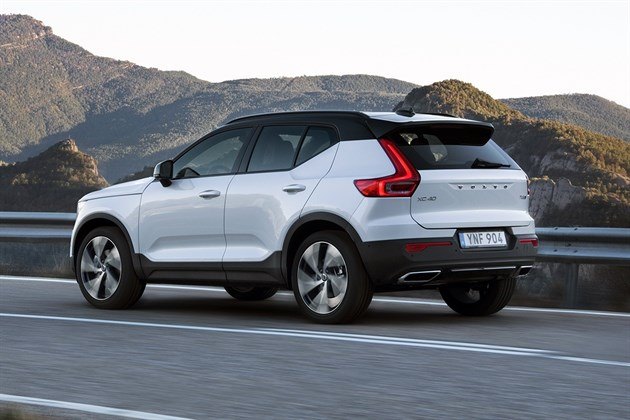 Volvo Xc40 D4 2018 Road Test 