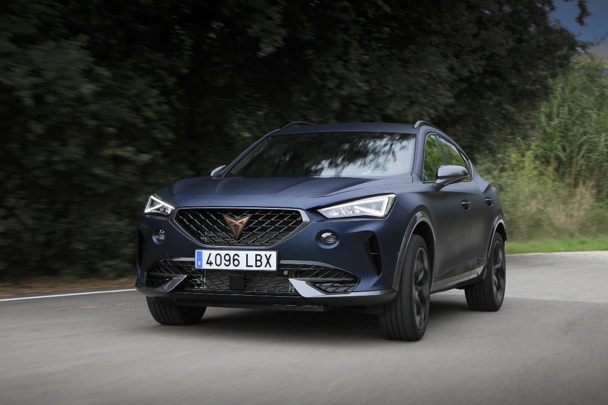 New CUPRA Formentor e-HYBRID Unveiled - Select Car Leasing