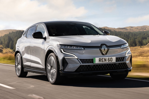 Renault Megane E-Tech: driving