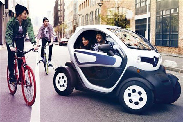 Renault Twizy 45 With Kids