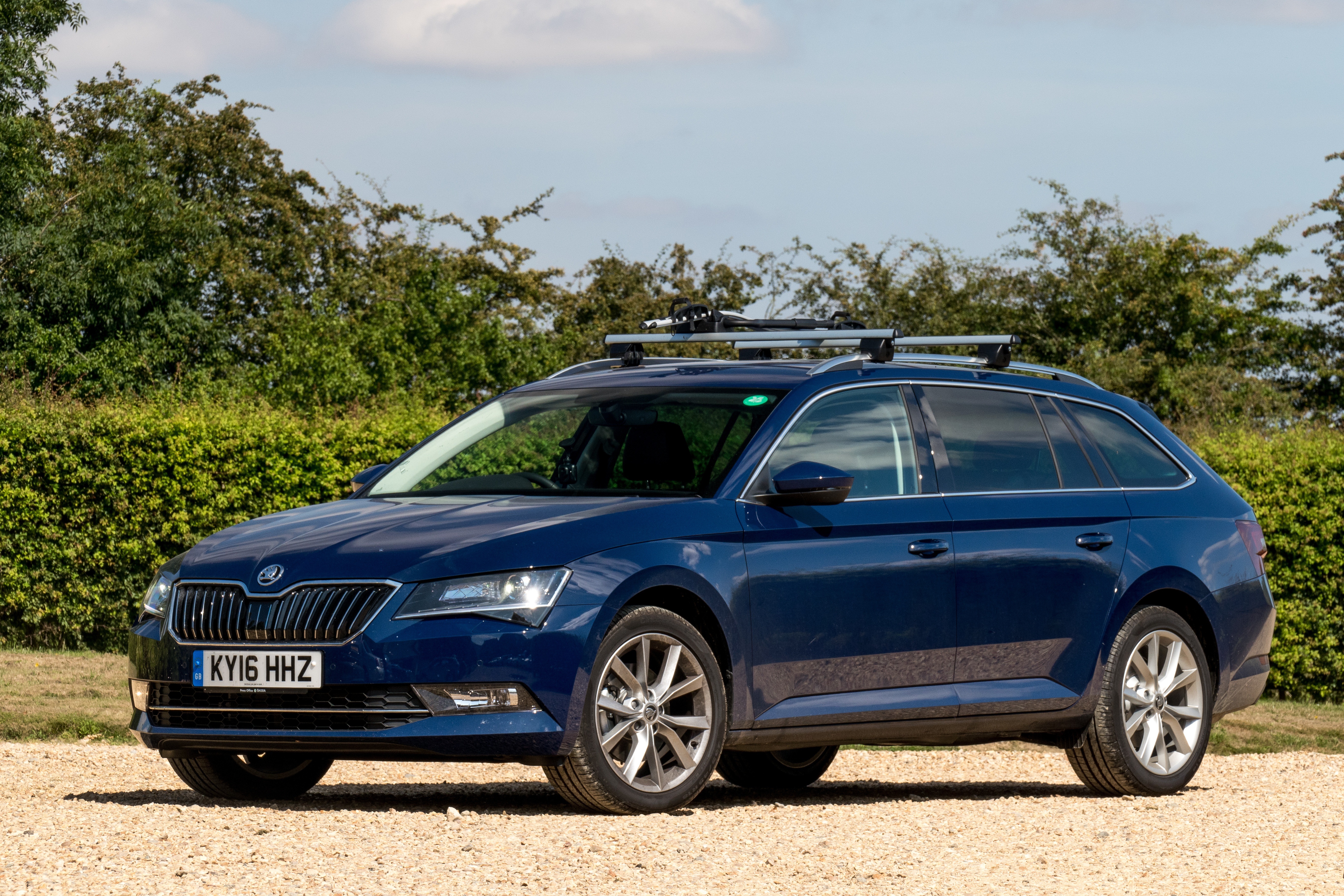 Skoda superb store estate bike rack