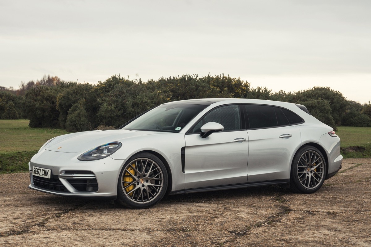 New 2023 Porsche Panamera Turbo S E-Hybrid Sport Turismo AWD