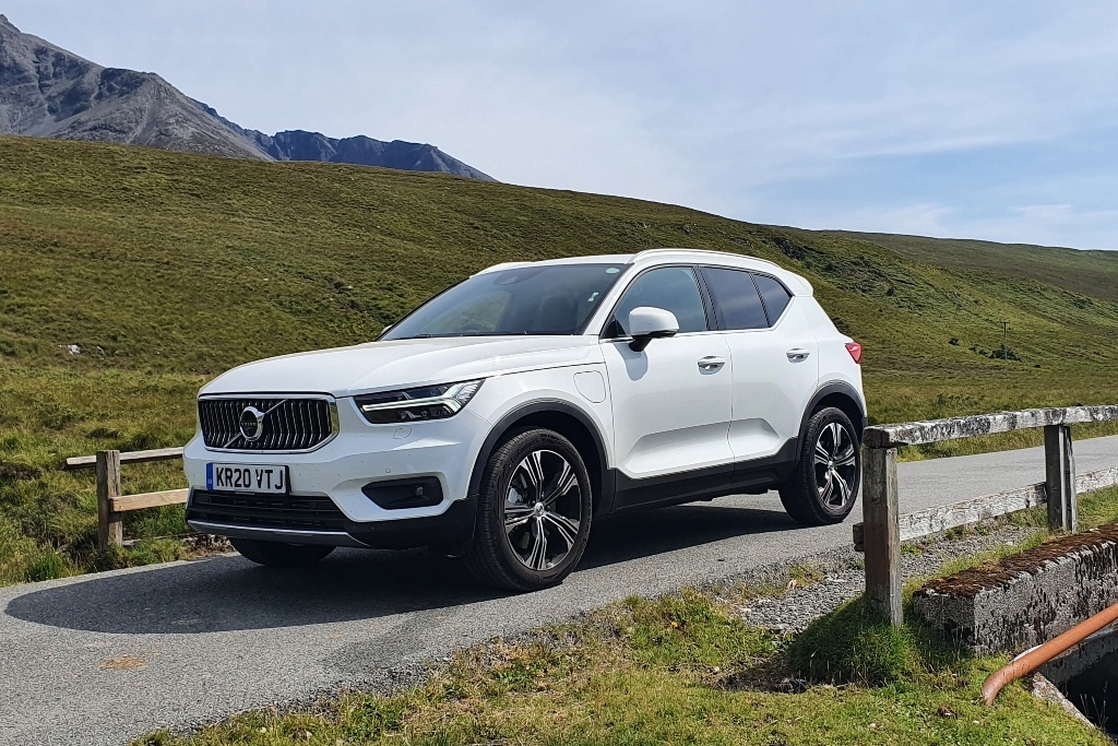 Volvo xc40 on sale hybrid inscription