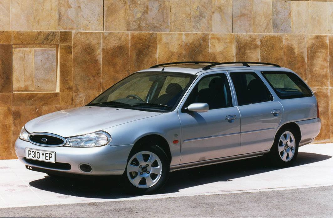 Форд мондео 1.6. Ford Mondeo 1996. Ford Mondeo 1996 универсал. Мондео 2 универсал. Ford Mondeo 2 универсал.