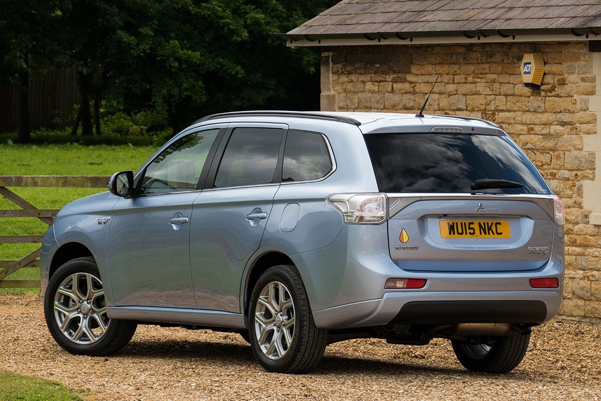 Honest john deals mitsubishi outlander phev