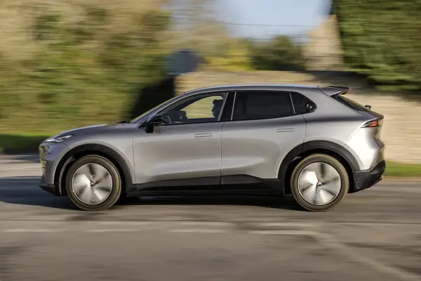 Changang Deepal S05: side view