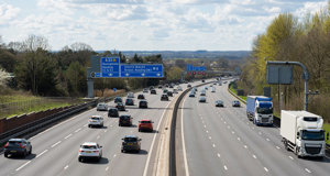 9 out of 10 drivers hate using smart motorways