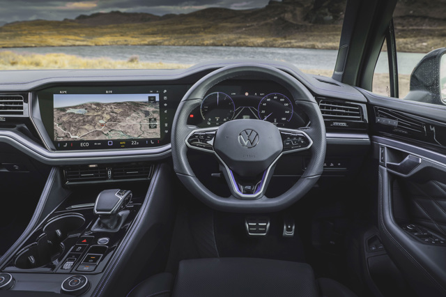 Powerful, innovative and agile: the new Touareg R eHybrid is now available  to order