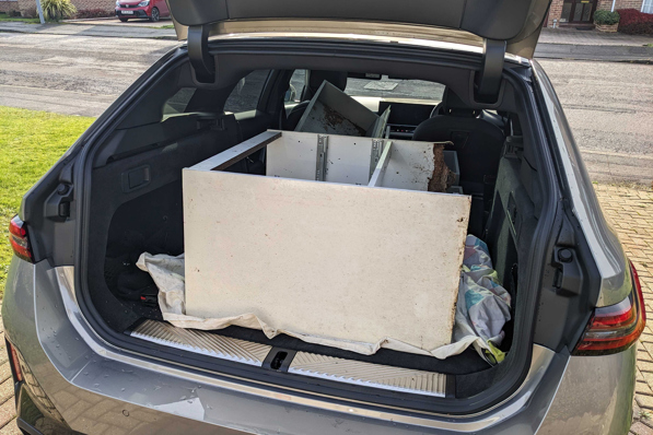 BMW 520i Touring: boot space