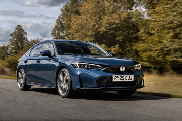 Honda Civic: driving