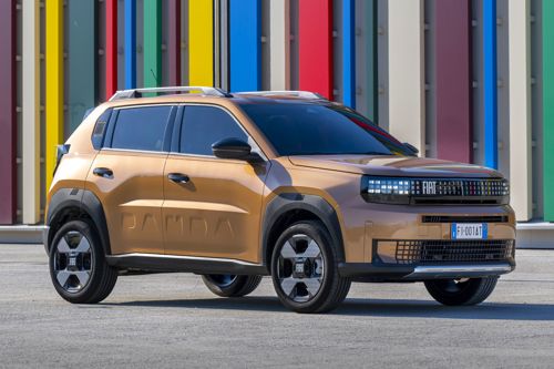 Best small automatic cars: Fiat Grande Panda 2025