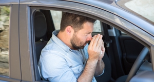 Hay fever sufferers warned of dangers of driving under medication